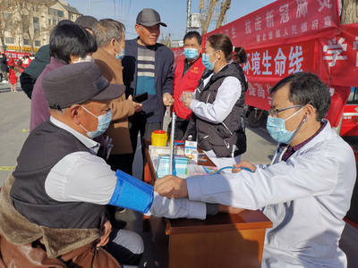 寧夏生態(tài)環(huán)境廳 服務(wù)送上門，環(huán)保植于心——扎實開展“四進(jìn)”宣傳與學(xué)雷鋒環(huán)保志愿服務(wù)活動